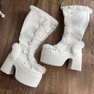 SHEIN White Demonias Size 9.5